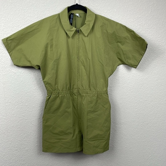 Lululemon lab Zip Front Collared Romper Bronze Green W1DHPS Sz 8 - Picture 3 of 15